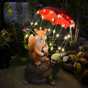 Solar Garden Statues – Outdoor Ornaments Squirrel Siting on Turtle Holding an Umbrella with LED String Lights Waterproof Tortoise Animal Figurine for Decoration Yard Lawn Housewarming Garden Gift