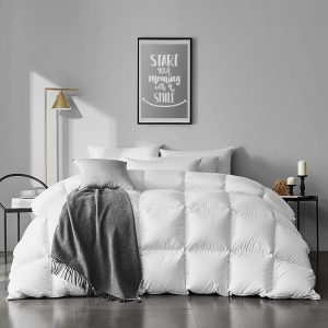 APSMILE Double Size Duvet – Feather and Down Duvet – All Year Round 10.5 Tog, Ultra Soft 100% Organic Cotton Cover, Double Quilt Bed Comforter (White)